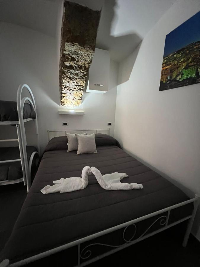 شقة House Della Grotta نابولي المظهر الخارجي الصورة